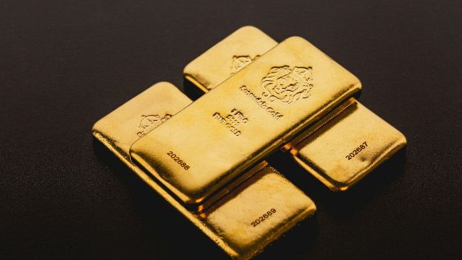 Goldbacking tokens that benefit as Wall Street gets even more bullish after the record rally