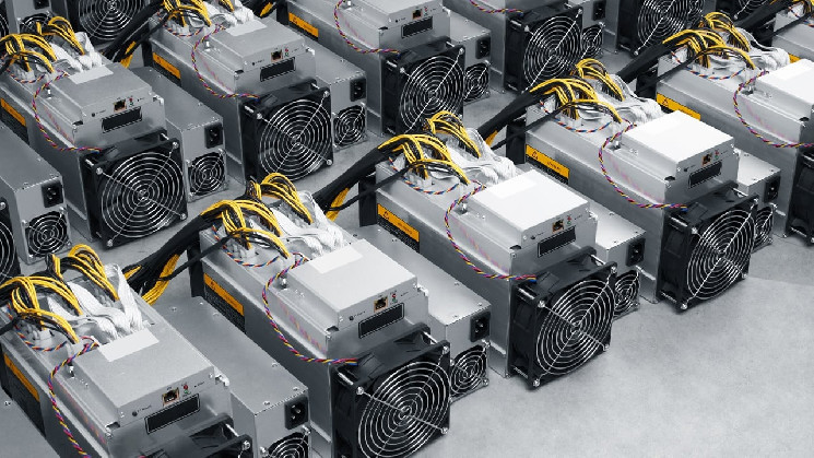 Bitcoin mining income remains stable at December levels minus $ 40 million