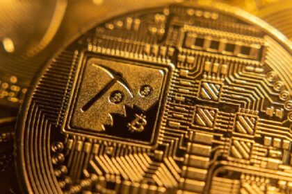 Arizona's Bitcoin Mining Law Project advances to the Governor's Desktop