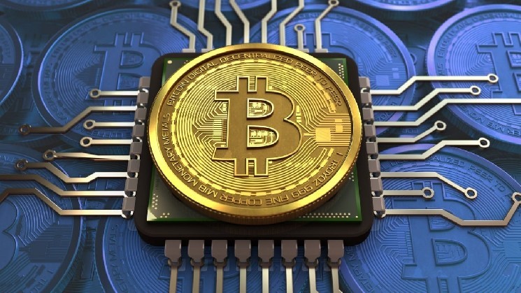Bitcoin Hashpower ready to hit Zettahash in July