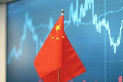 China counterattacks with more tariffs to the US