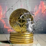 Una moneda con el logo de Ethereum detrás de un vidrio astillado.
