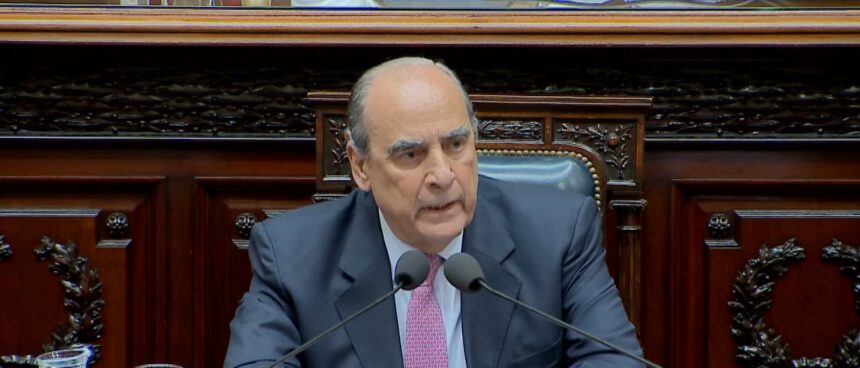 Argentine Minister Guillermo Francos is in debt after interpellation for the Libra case