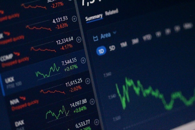 Ark Invests Dumps $146.3m Meteoric 670% IPO Surge and more circle stocks