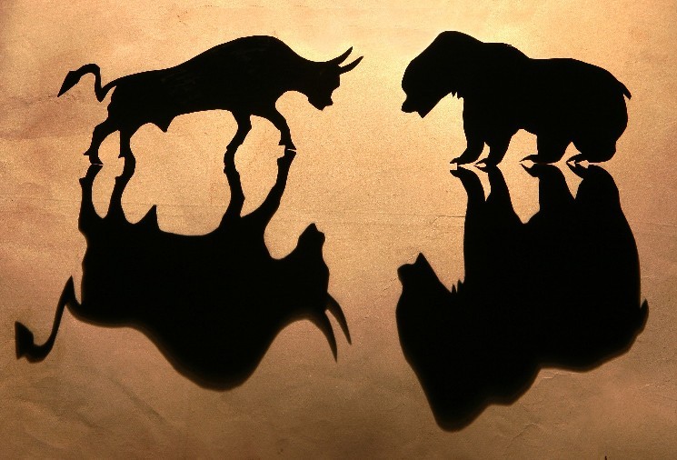 As analysts say the market is "overheating", BTC stalls at 105K