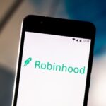 Robinhood completes $200 million acquisition of Bitstamp, Eyes Institutional Crypto Market