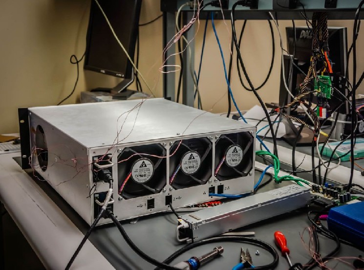 Bitcoin's mining income falls to a minimum of 2 months, but the sale pressure remains absent: Cryptoquant