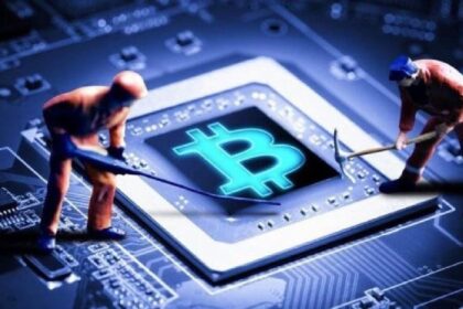 The income of Bitcoin mining companies are falling, but they are not selling, what does this mean?