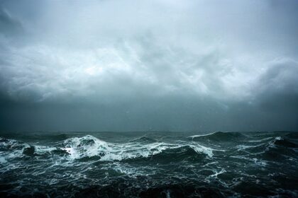 Bitcoin is about to launch turbulent waters