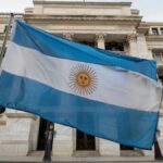 Argentina will adjust the dollar for inflation starting in January