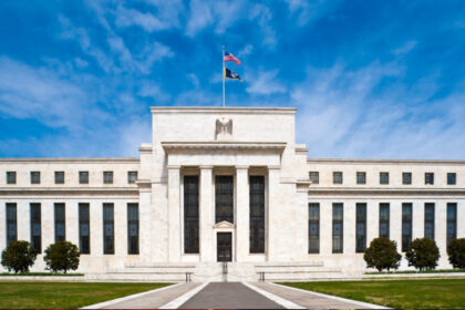 The market holds its breath before the FED verdict on interest rates